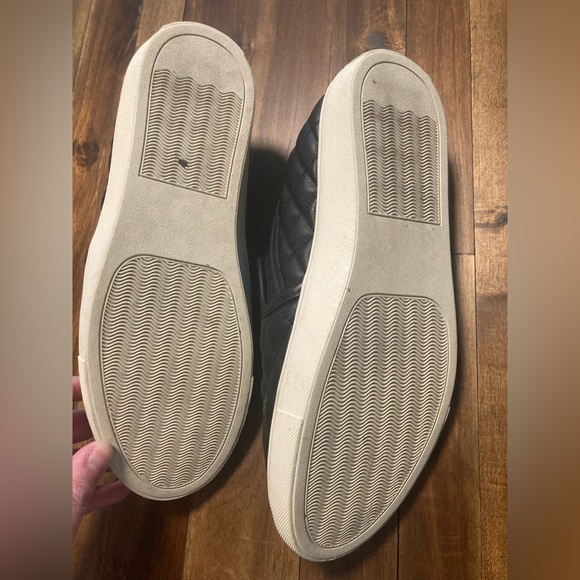 Steve Madden quilted loafers. ECENTRCQ BLACK - Picture 3 of 3